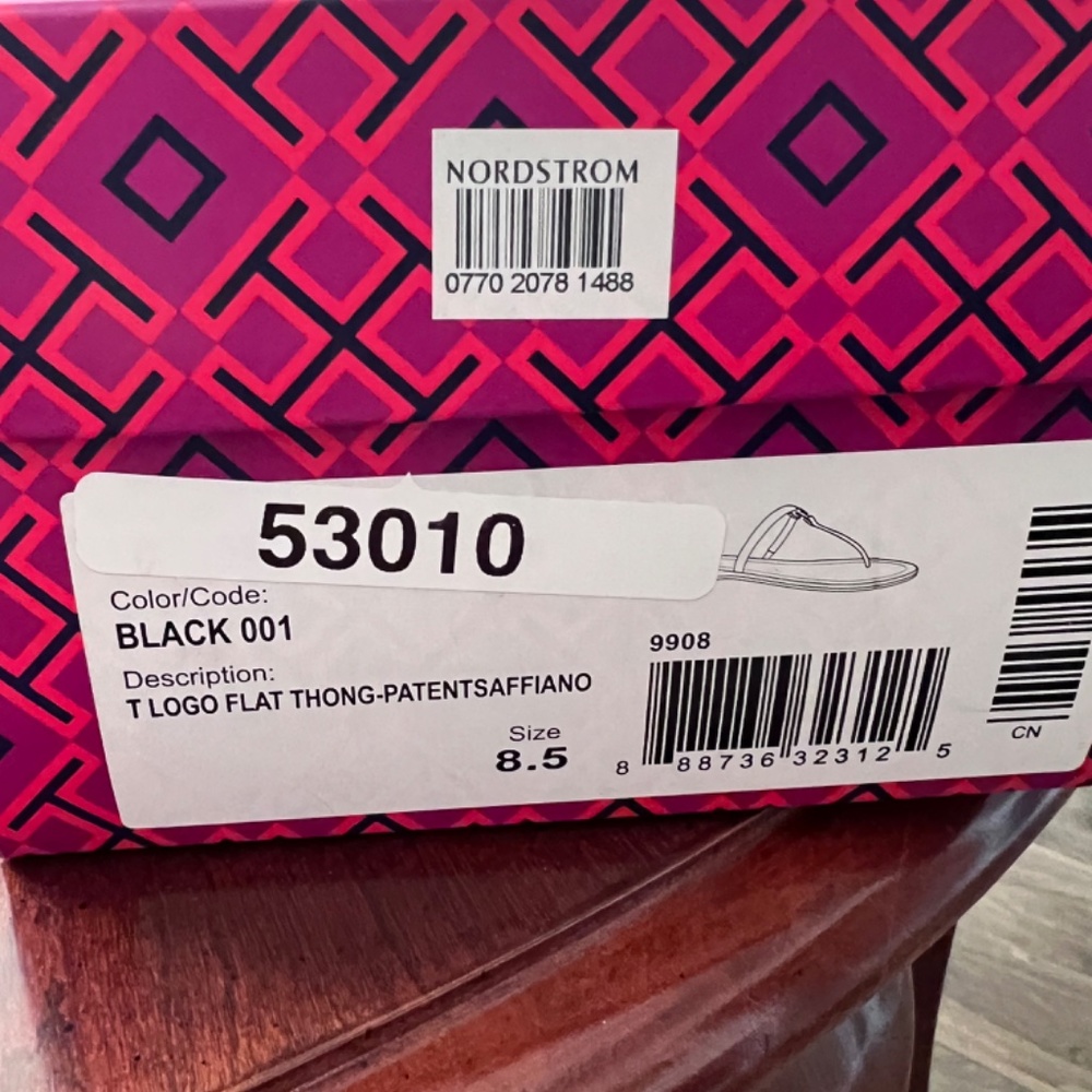 Tory Burch Logo T Sandal - Picture 3 of 4
